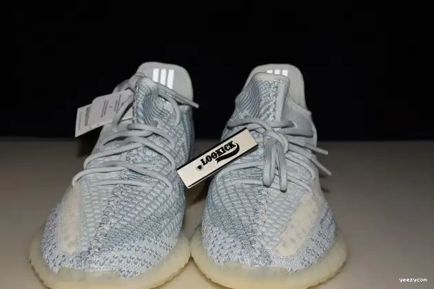 V2 Cloud FW3043 Adidas Yeezy Boost White 350 0524
